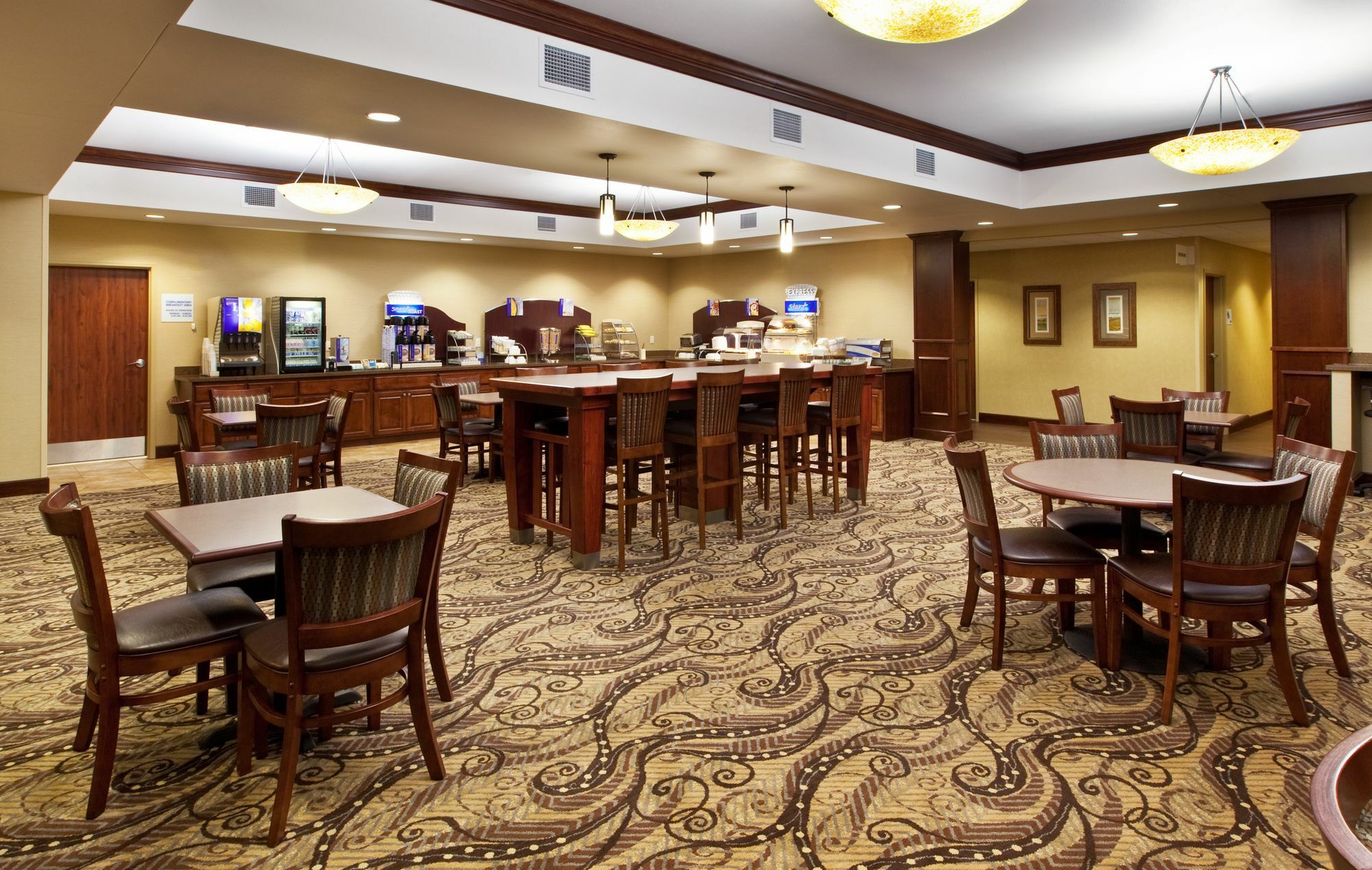 Holiday Inn Express & Suites Sioux Falls Southwest, An Ihg Hotel Restaurant photo